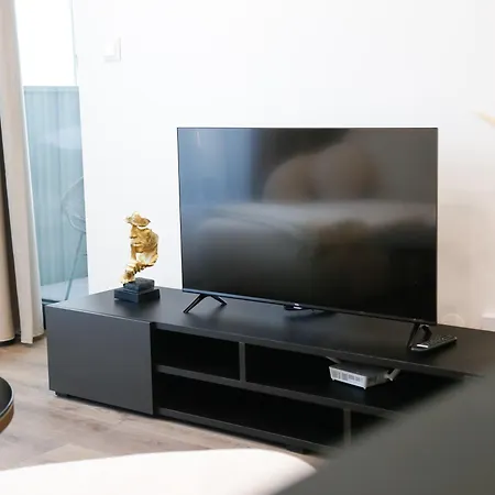 Luxury City-center In - Parking Included Apartment Bratislava