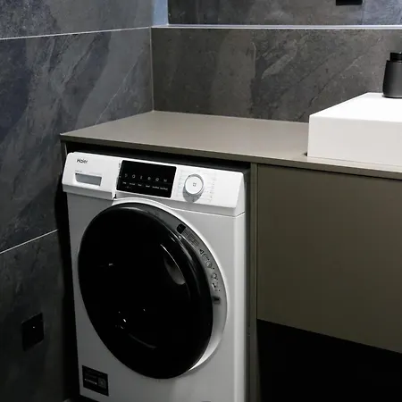 Appartamento Luxury City-center In - Parking Included