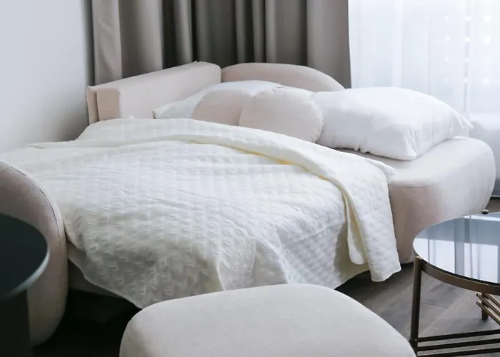 Luxury City-center In - Parking Included